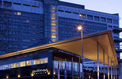 Altstadt-Nord Hotel | Discover Pullman Cologne: 4-Star Comfort & Pet-Friendly Stay