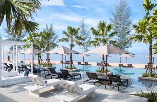 Takua Pa Hotel | Elegant Pullman Khao Lak Resort with Ocean Views & Spa