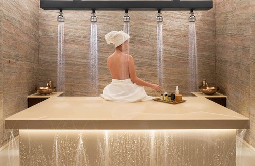 Takua Pa Hotel | Discover Pullman Khao Lak Resort: Family-Friendly Getaway