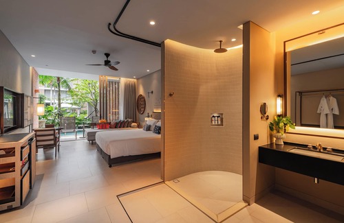 Takua Pa Hotel | Discover Pullman Khao Lak Resort: Family-Friendly Getaway