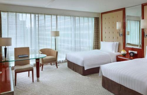 Dapuqiao Hotel | Deluxe Stay at Pullman Shanghai Central with Spa & Pool