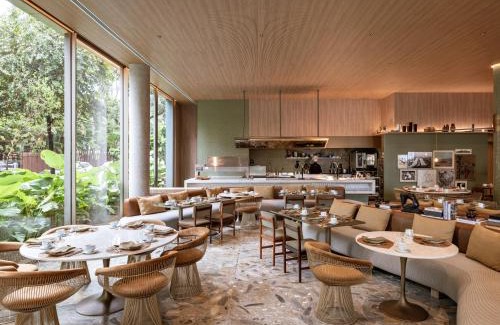 Pinheiros Hotel | Experience Pulso Hotel Faria Lima with Private Pool & Dining