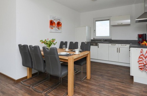 Gillenfeld House | Relaxing Forest View Retreat for 6 at Holiday Park Pulvermaar