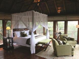 Grahamstown Cabin | Experience Pumba Private Game Reserve: 5-Star Luxury Retreat