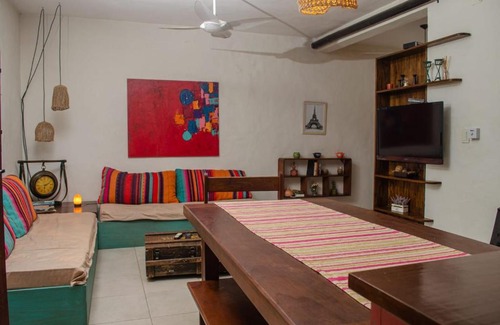 La Banda House | Relax at Pumitas: Pet-Friendly Retreat with Pool & Family Fun