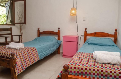 La Banda House | Relax at Pumitas: Pet-Friendly Retreat with Pool & Family Fun