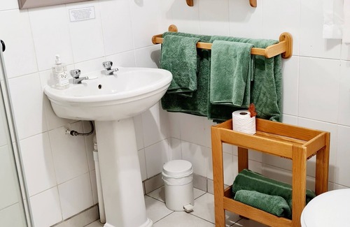 Hunter's Home Bed & Breakfast | Discover Pumula Lodge: 4-Star B&B with Spa & Pool