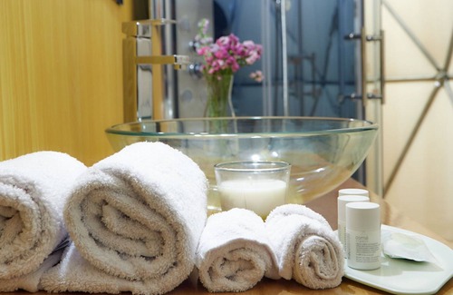 Puno Hotel | Discover Puno: Family-Friendly Hotel with Spa & Dining