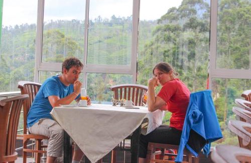 Nallathanniya Hotel | Relaxing Stay at Punsisi Resort - Adam's Peak with Breakfast