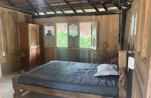 Tierra Bomba Island House | Eco-Friendly Punta Arena EcoHostal with Family Amenities