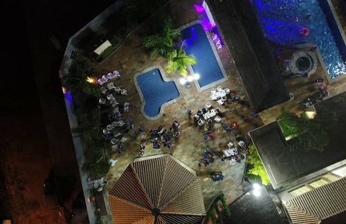 Setor Lagoa Quente House | Experience Punta Caldas Casa 1: Ideal for Up to 10 Guests