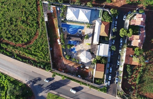 Setor Lagoa Quente House | Discover Punta Caldas: Casa 6 with Pool and Ocean Views