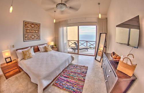 La Cruz de Huanacaxtle House | Punta Esmeralda: Beachfront Paradise with Pools & Spa