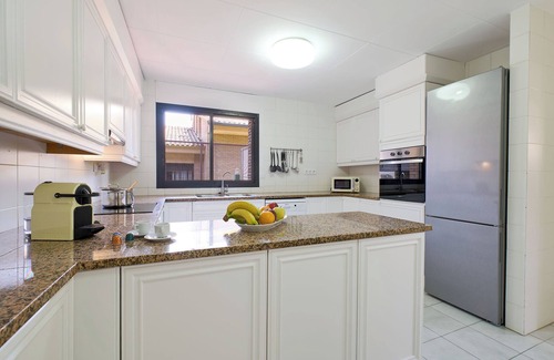 Lloret Town Center House | Elegant Punta Marinera with Ocean View and Private Pool