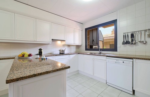 Lloret Town Center House | Elegant Punta Marinera with Ocean View and Private Pool