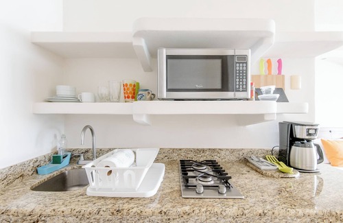 Punta Negra Apartment | Beachfront Studios at Punta Mita Litibu: Kitchen Amenities