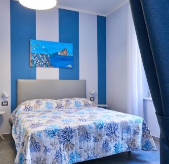 Fuorigrotta Apartment | Pupatella Apartments: Pet-Friendly with a 9.5 Guest Rating