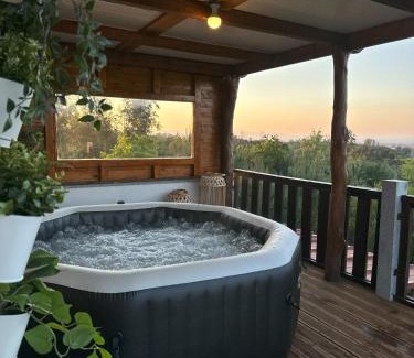 Oliveira do Hospital House | Nature Retreat: Pura - 4-Star Oceanfront Getaway