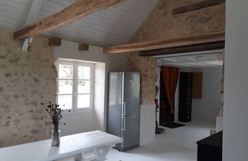 Marcillac-Saint-Quentin House | Experience Pura Vida: Heated Pool & Scenic Views Await