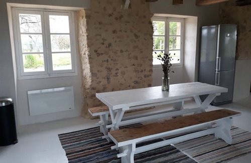 Marcillac-Saint-Quentin House | Experience Pura Vida: Heated Pool & Scenic Views Await