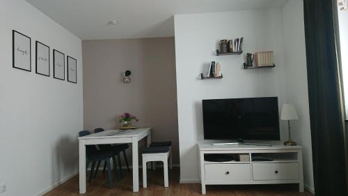 Seibranz Apartment | Explore Pura Vida in Allgäu - Rated 9.5, Family-Friendly!