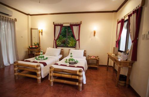 Dauin Resort | Pura Vida Beach & Dive Resort: 9/10 Rated with Ocean View