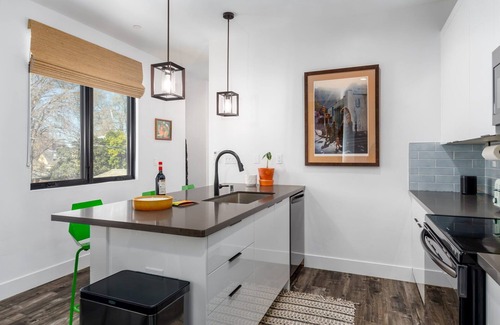 Southeastern Sacramento House | Cozy Pura Vida House with Hot Tub & Family-Friendly Space