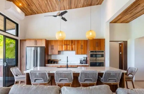 Chontales House | Pura Vida Paradise: Ocean View Oasis with Private Pool