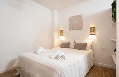 San Ambrosio House | Family-Friendly Stay at Pura Vida Vejer Hotel