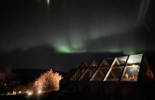 Kjosarhreppur Ski Chalet | Explore PuraVida Mountain Lodge: 4-Star, Pet-Friendly Retreat