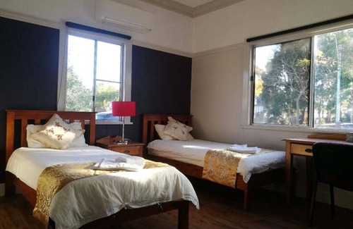Toowoomba House | Inviting Pure Land Guest House: Family-Friendly Retreat