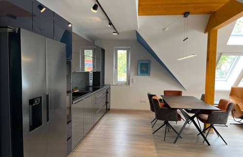 Sudstadt Apartment | PURE LUXURY. Exquisite and quiet apartment in southern Nuremberg