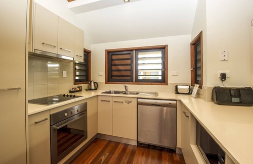 Nelly Bay Villa | Relax at Pure Magnetic Villa with Ocean View & Pool