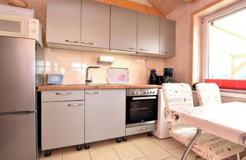 Ruhn House | Pure nature in lakeside holiday home