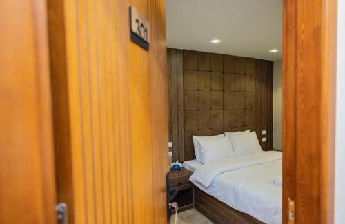 Shurtah al-Dakhlah Hotel | Pure Pyramids View
