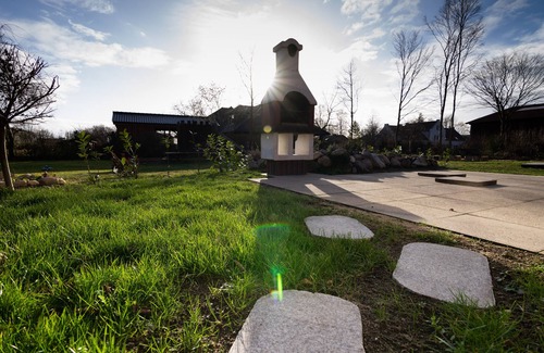 Dargow Apartment | Relaxing Retreat: Fantastic Apartment at Schaalsee Awaits