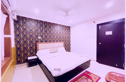 Puri Hotel | PURI HOTEL S - P A I P E R near sea beach - Prime Location - Luxury and Spacious Room