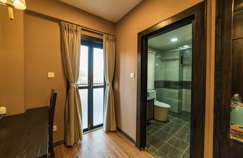Lalitpur Hotel | Relax at Purnas Museum Resort with Pool and Family Amenities