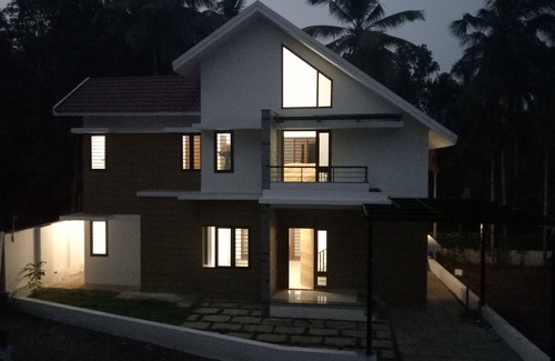 Kozhikode House | Cozy Stay at Purple Grass Villa Near Wayanad Road