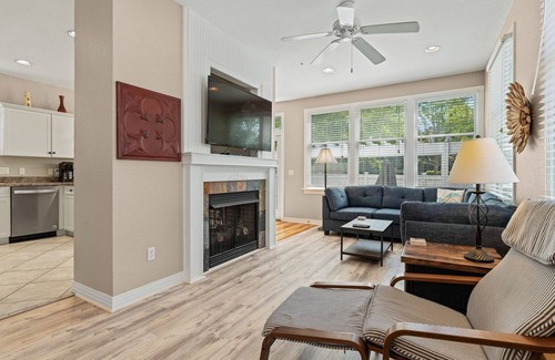 Bermuda Bay House | Discover Purple Palace: Oceanfront Resort in Kill Devil Hills