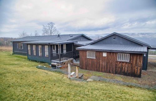 Hammondsport House | Purple Parrot