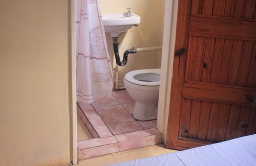 Kafue Hotel | Budget-Friendly Purview Lodges with Family-Approved Amenities