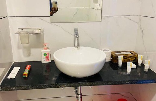 Pushkar Resort | Experience Nature at Pushkar Retreat Resort with Mountain Views