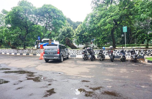 South Tangerang Hotel | Ideal Family Stay at Puspiptek Residence Syariah Mitra