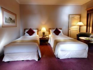 Kampung Surabaya Hotel | Elegant Stay at Puteri Wing - Riverside Majestic Hotel