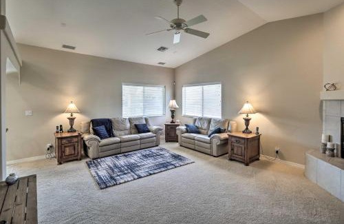 Lake Havasu City House | Experience Modern Lake Havasu Oasis with Pool & BBQ