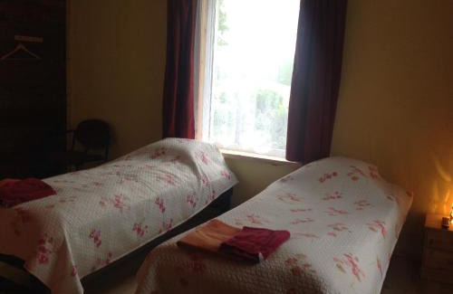 Vihterpalu Hotel | Welcoming Puuna Öömaja B&B with Oceanfront Views