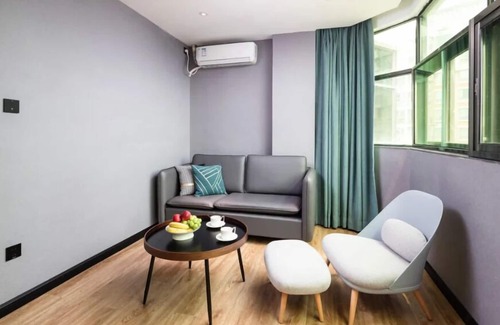 Buji Hotel | Puyue Hotel - Shenzhen East Railway Station Buji Metro Station