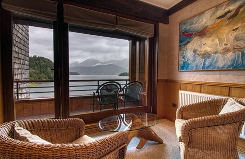 Puyuhuapi Hotel | Relax at Puyuhuapi Lodge & Spa: Top-Rated Pool & Spa