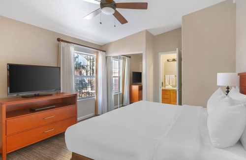 Pinetop Hotel | Experience PVC at The Roundhouse Resort: Guest Rated 9.8